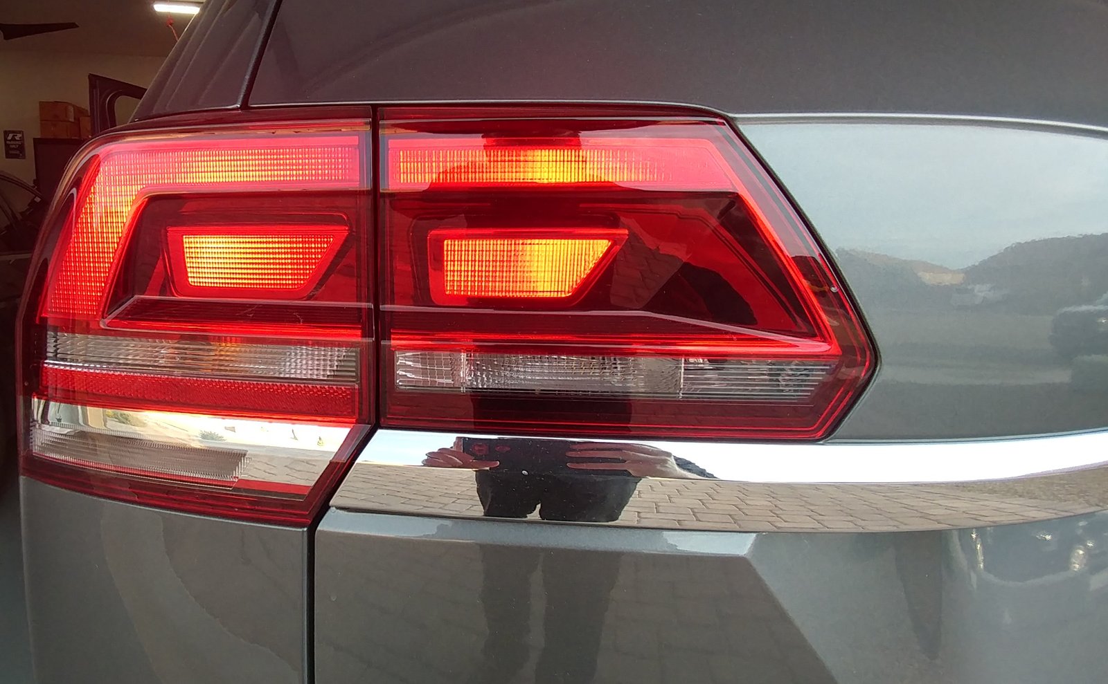 2020 2021 OEM Volkswagen VW Atlas Cross Sport LED Tail Light Right RH 3CM945208A